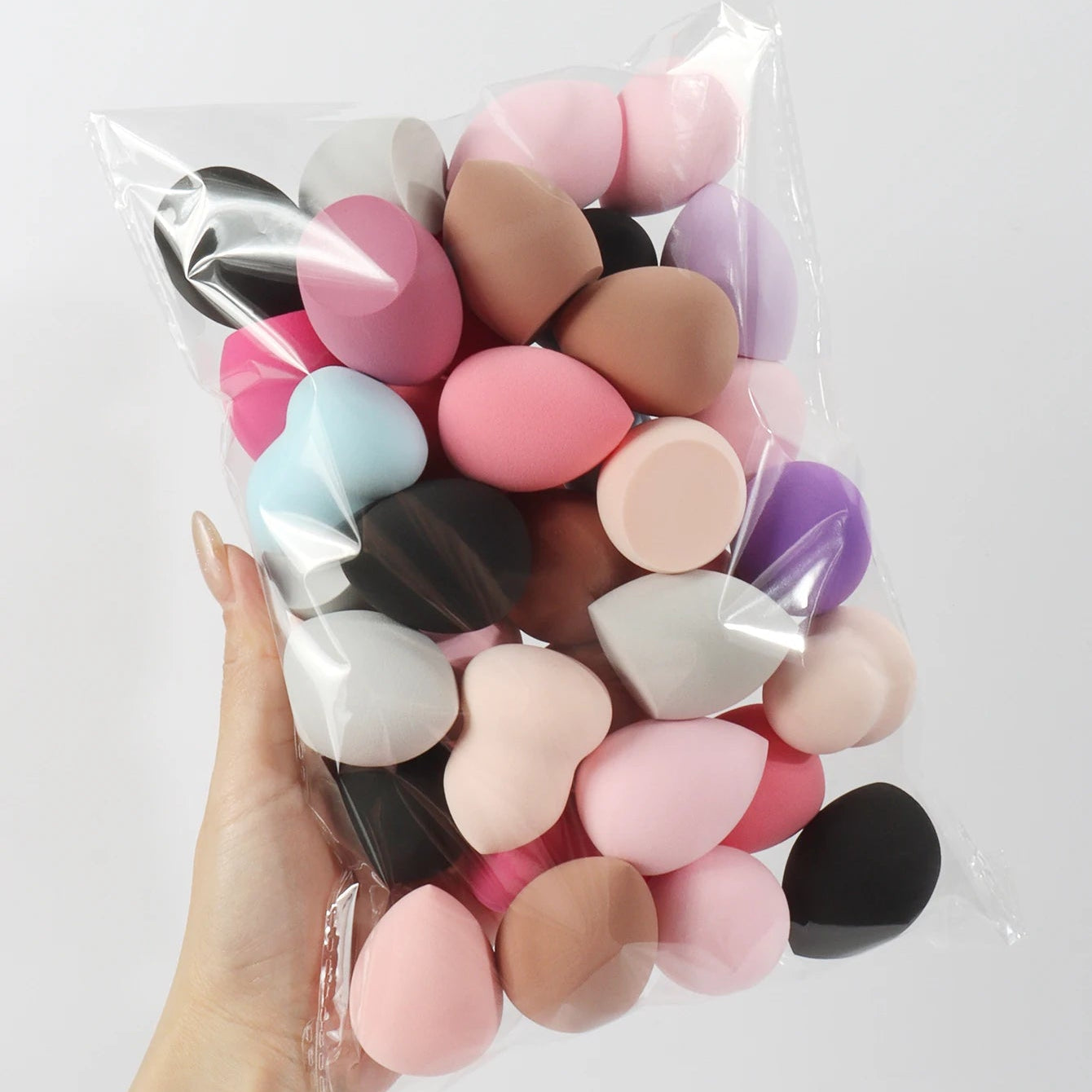 Medium Beauty Sponge Set – Multiple Sizes (6-60 pcs), Random Colors for Flawless Foundation & Powder Application