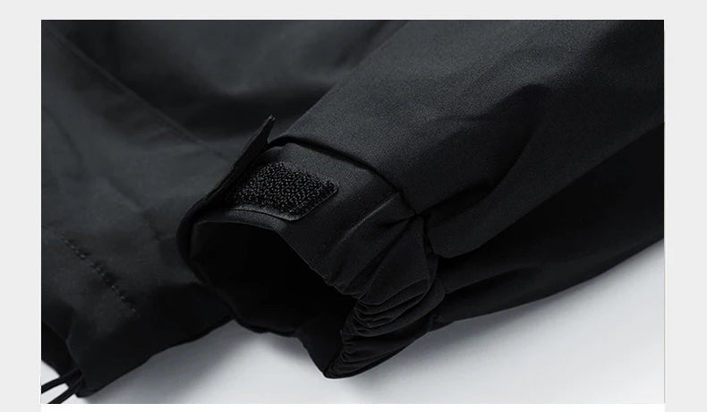 Men's Waterproof Hooded Windbreaker, Cargo Softshell Jacket for Camping and Hiking.