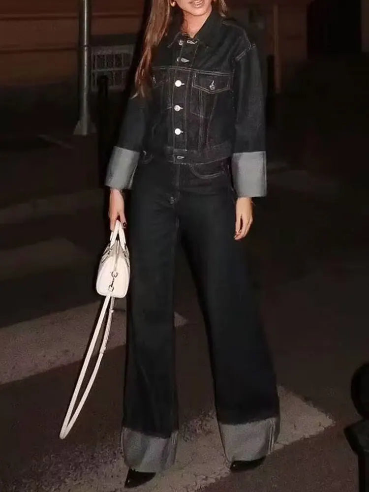 vintage denim women's outfit with a long-sleeve coat and wide-leg jeans