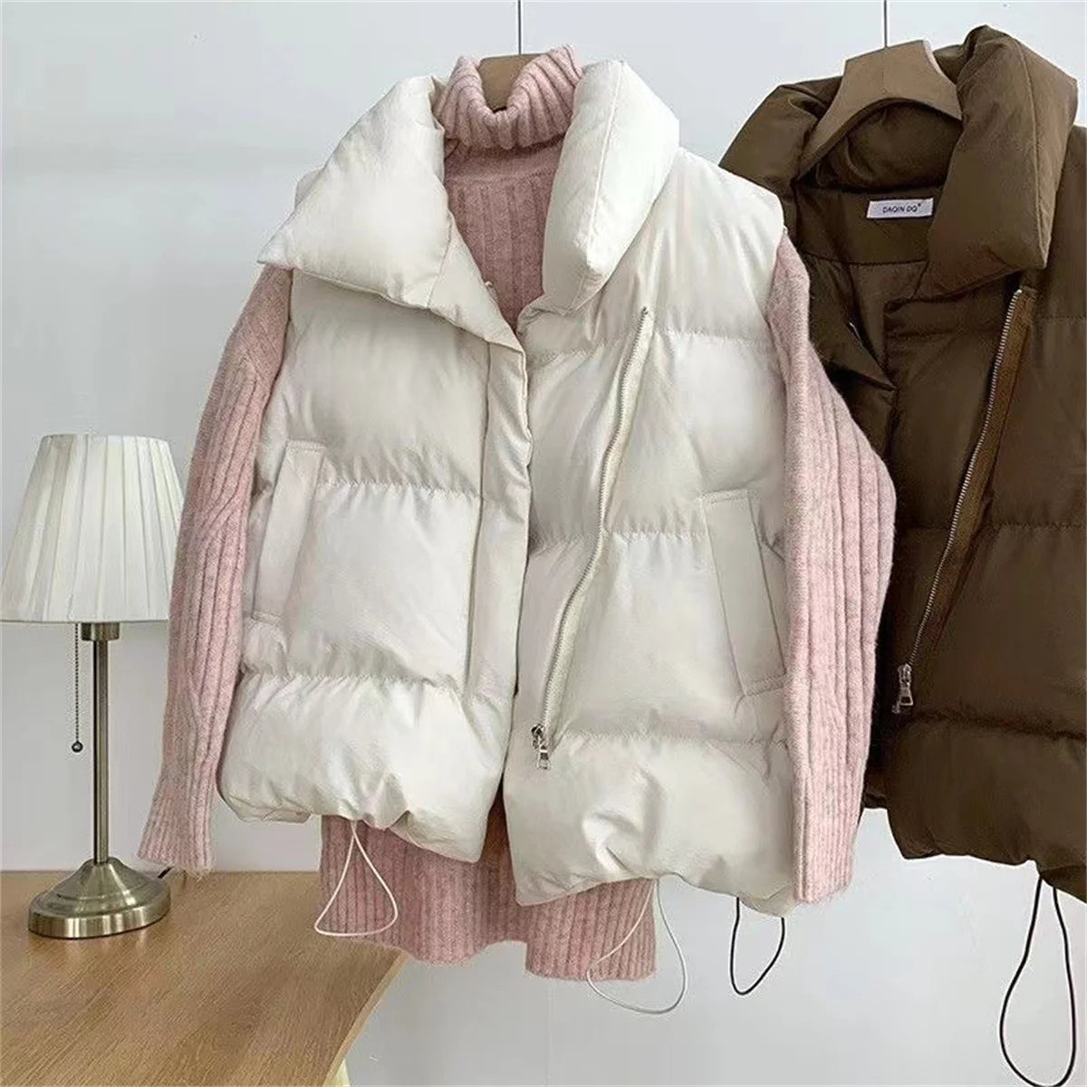 Women’s Autumn Stand Collar Sleeveless Down Vest with Belt