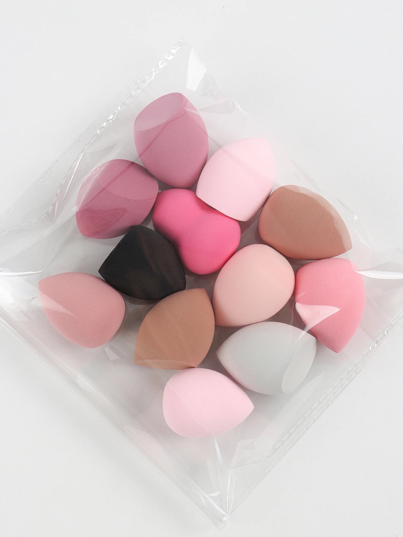 Medium Beauty Sponge Set – Multiple Sizes (6-60 pcs), Random Colors for Flawless Foundation & Powder Application