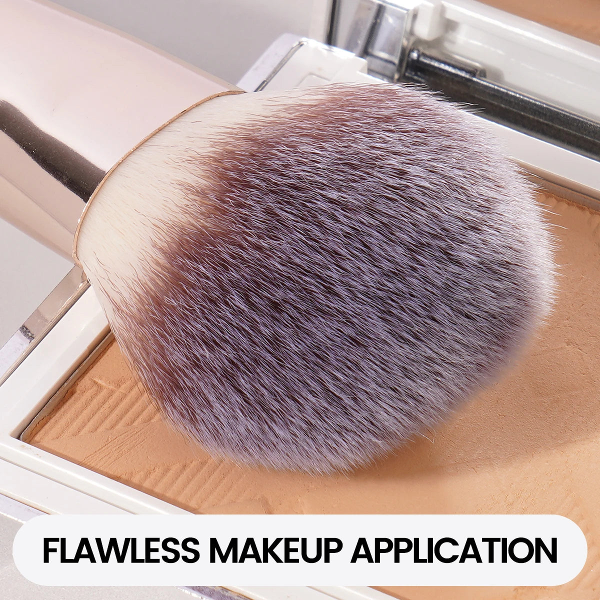 MAANGE 7-piece soft makeup brush set for various cosmetic applications.