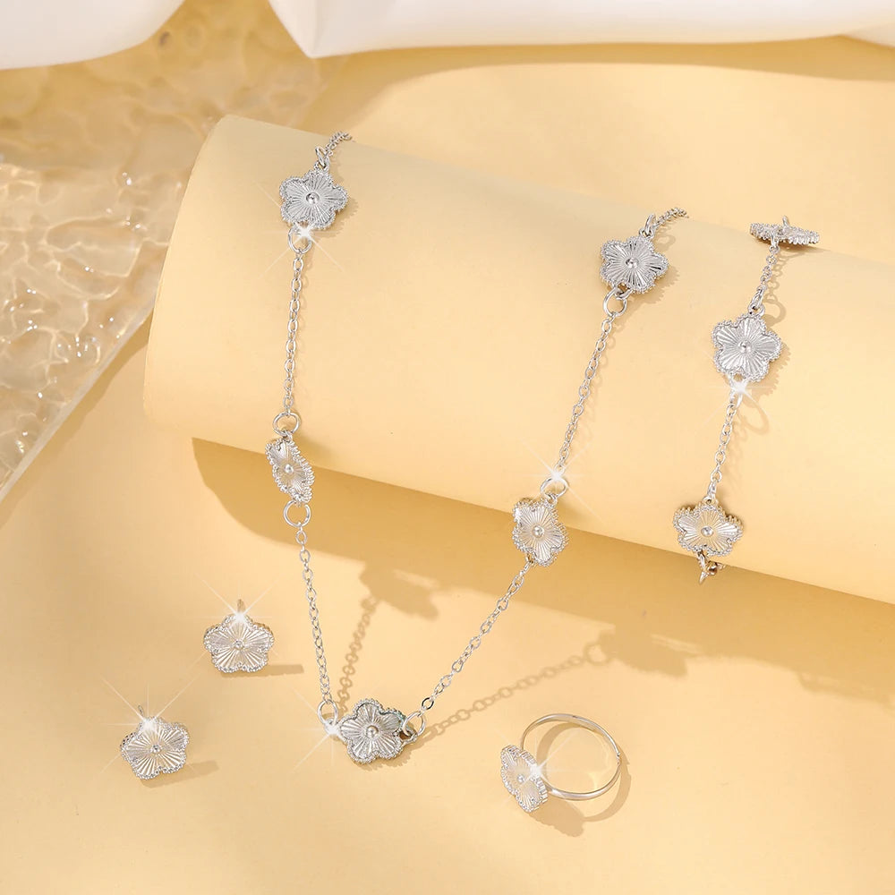 Women's Lucky Clover Jewelry Set – Bracelet, Earrings & Necklace