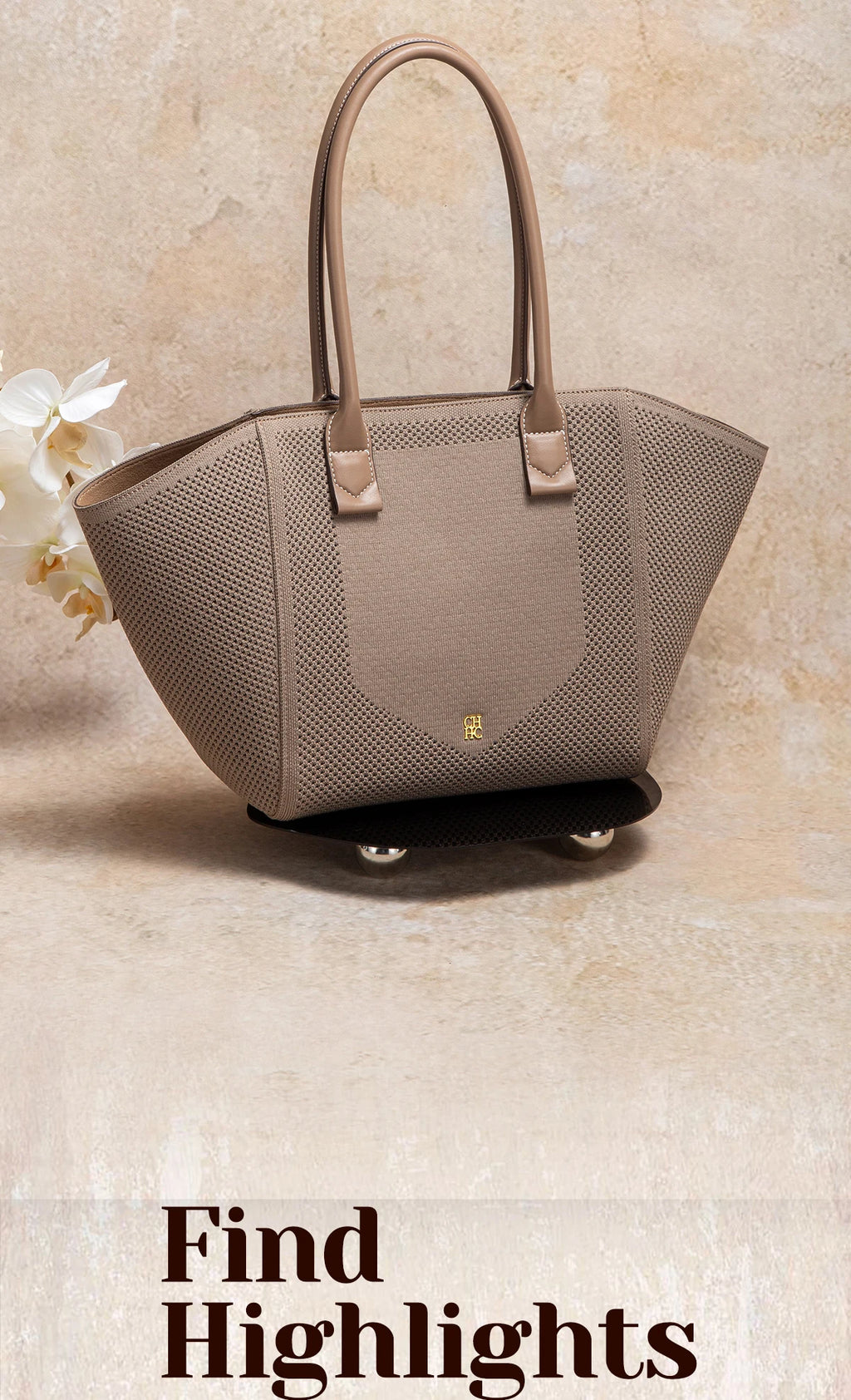 Women's Tote Bag Summer New Fabric Hollow Design Large Capacity