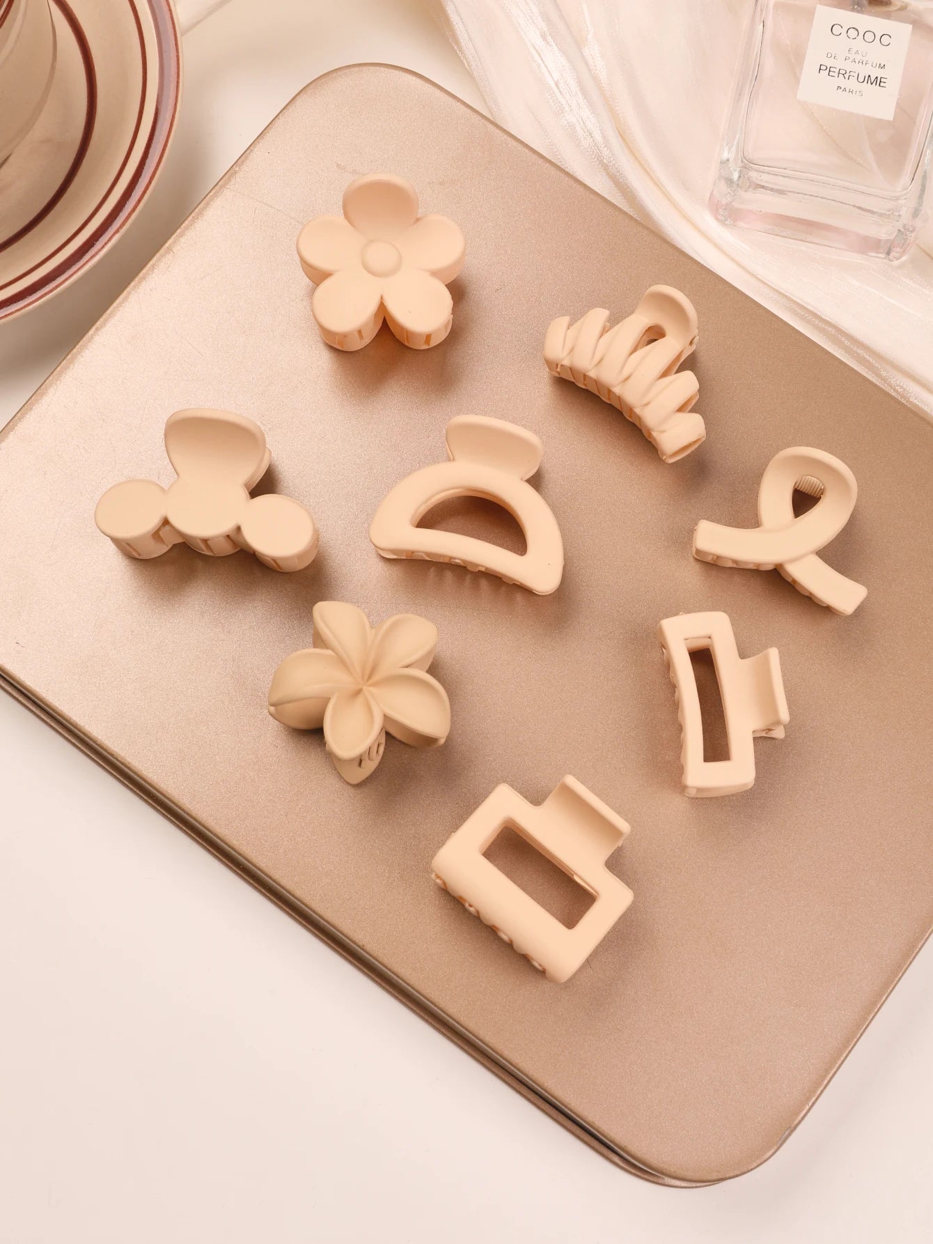 5-Piece Small Flower Hair Claw Clips – Matte Rectangle & Semicircle for Women & Girls
