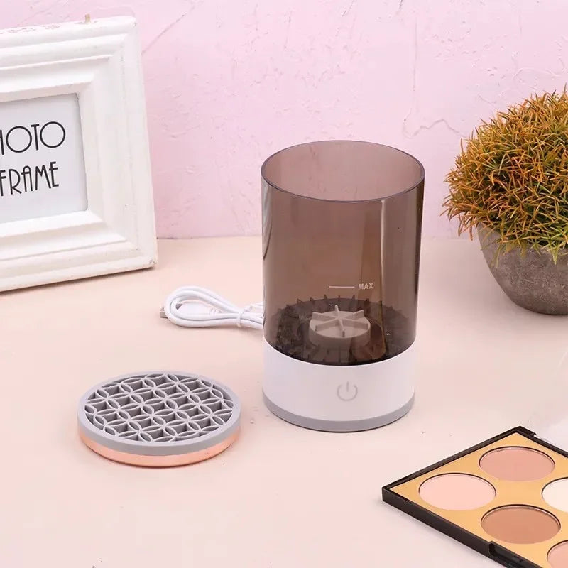 USB Electric Makeup Brush Cleaner – Portable, Quick Clean with Rubber Collar