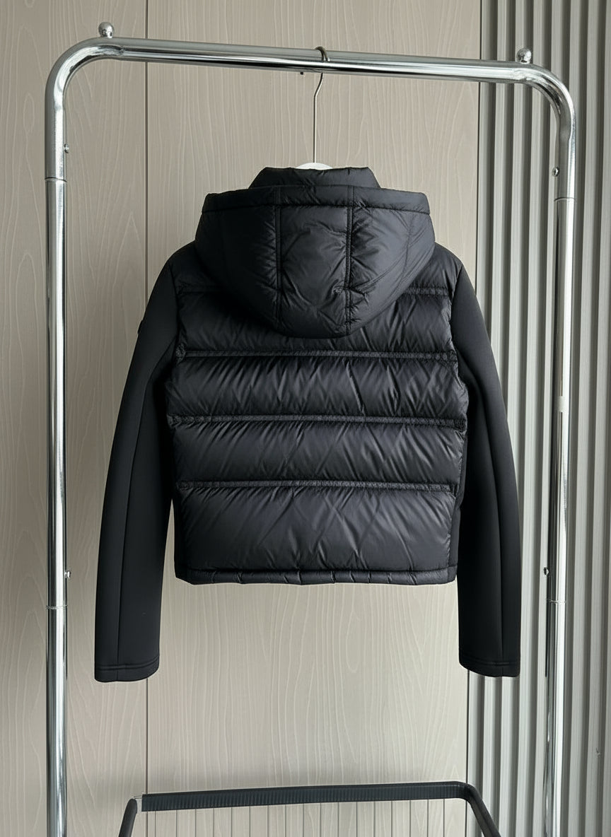 Women's Lightweight Warm Down Jacket – Long Sleeve Hooded Sports Coat with Zipper