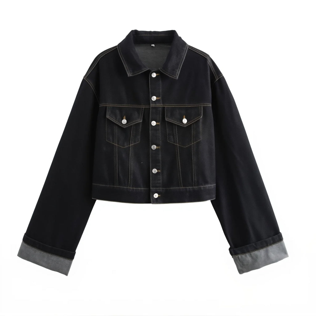 vintage denim women's outfit with a long-sleeve coat and wide-leg jeans